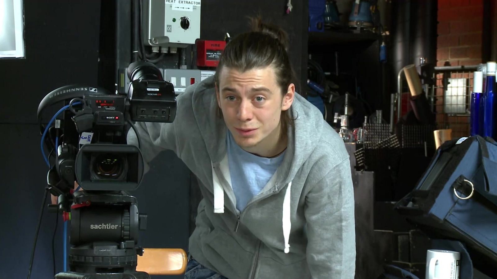 That's English - Básico A2.4 - Unit 3A: Can you help me to choose a card? - ver ahora