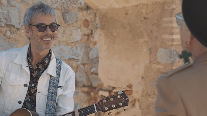 Un país para escucharlo - Ariel Rot y Paco Clavel "El twist del autobús"