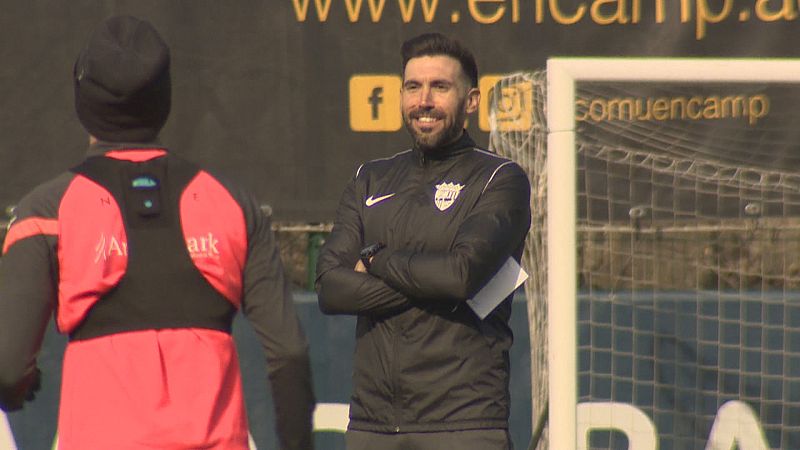 Eder Sarabia dirige al Andorra con "máxima profesionalidad" | Ver