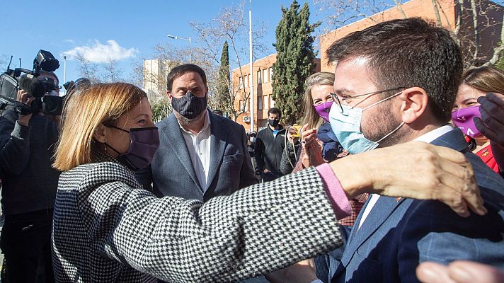 Telediario 1 - Forcadell sale de prisión tras lograr el tercer grado