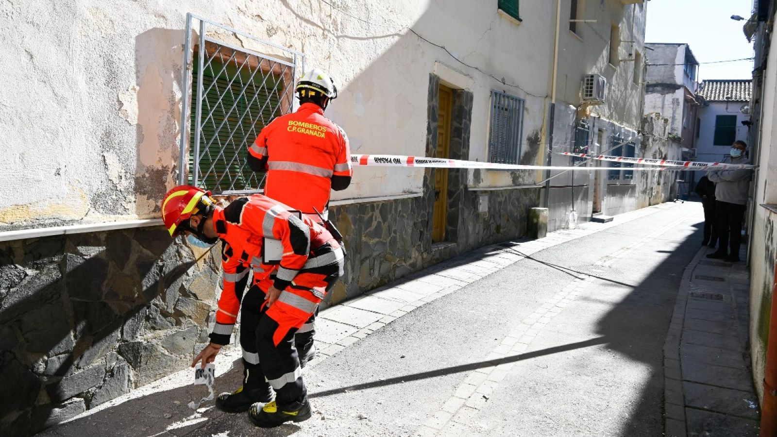 Granada sufre más de 700 temblores en una semana