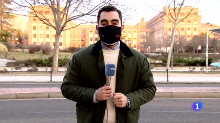 Telediario 1 - La tasa de desempleo juvenil en nuestro país es la mayor de la Unión Europea