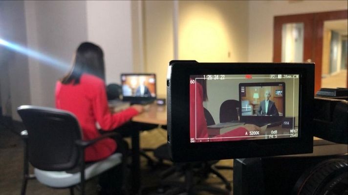 Especiales informativos - Entrevista íntegra a Barack Obama en RTVE: "Trump propagó las teorías conspirativas más demenciales, pero no estaba solo"