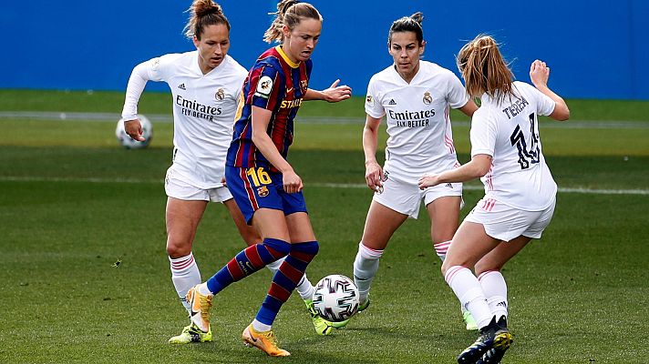 Fútbol - Primera división femenina.18ª Jornada: FC Barcelona-R.Madrid