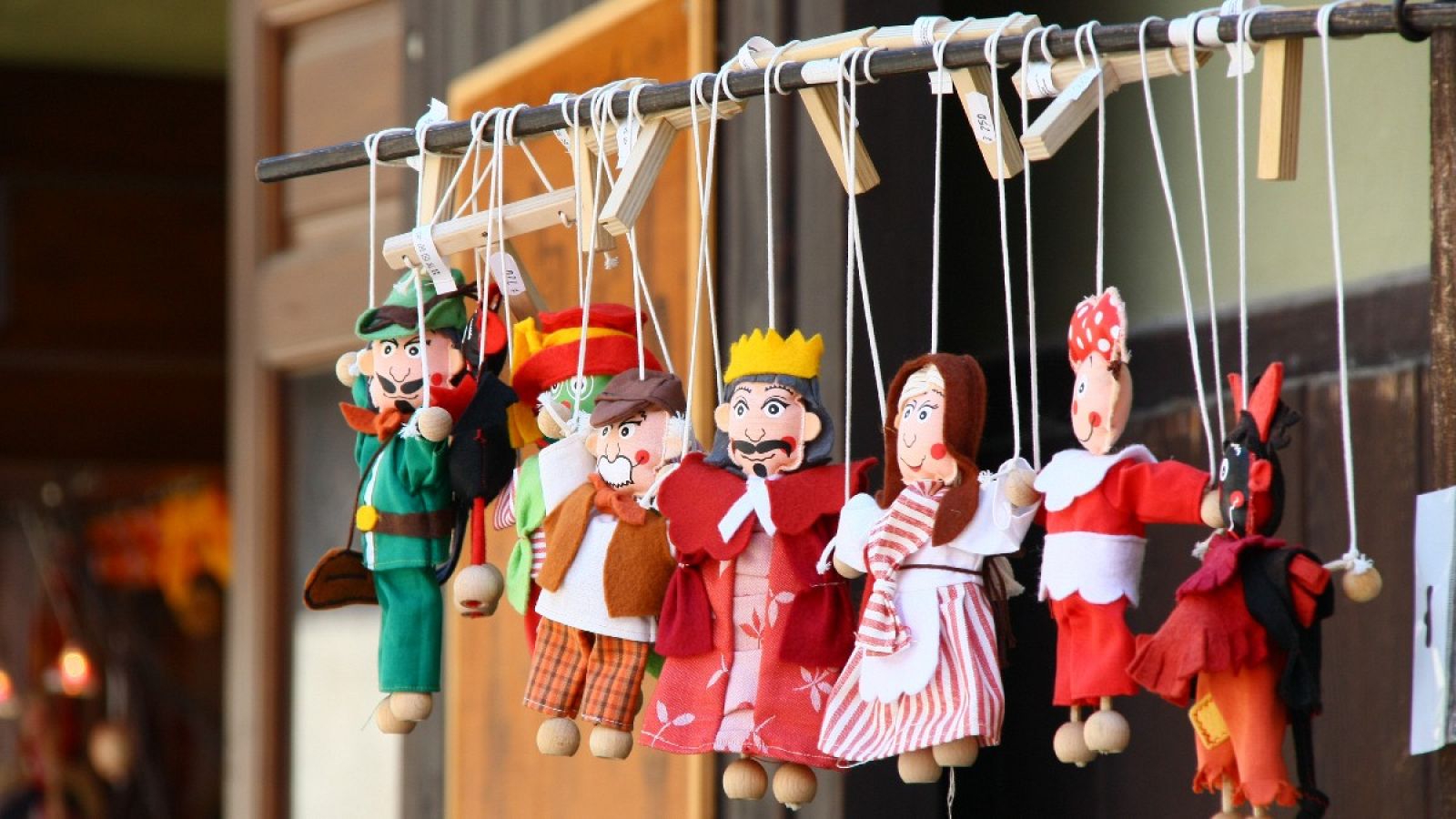 Una obra de títeres aborda la transexualidad en el Teatro Soho de Málaga