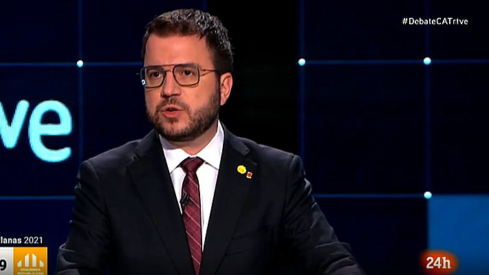 Especiales informativos - ERC dice que Illa es "el candidato del Ibex y la Monarquía" y la CUP lo tacha de "trilero"