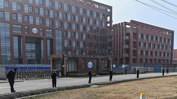 Telediario 1 - Los científicos de la OMS visitan el laboratorio de Wuhan donde se investiga el origen del coronavirus