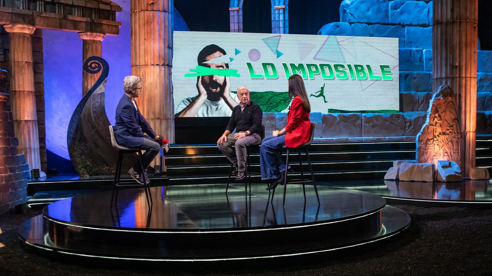 El Condensador de Fluzo - Lo imposible - La revolución de los claveles