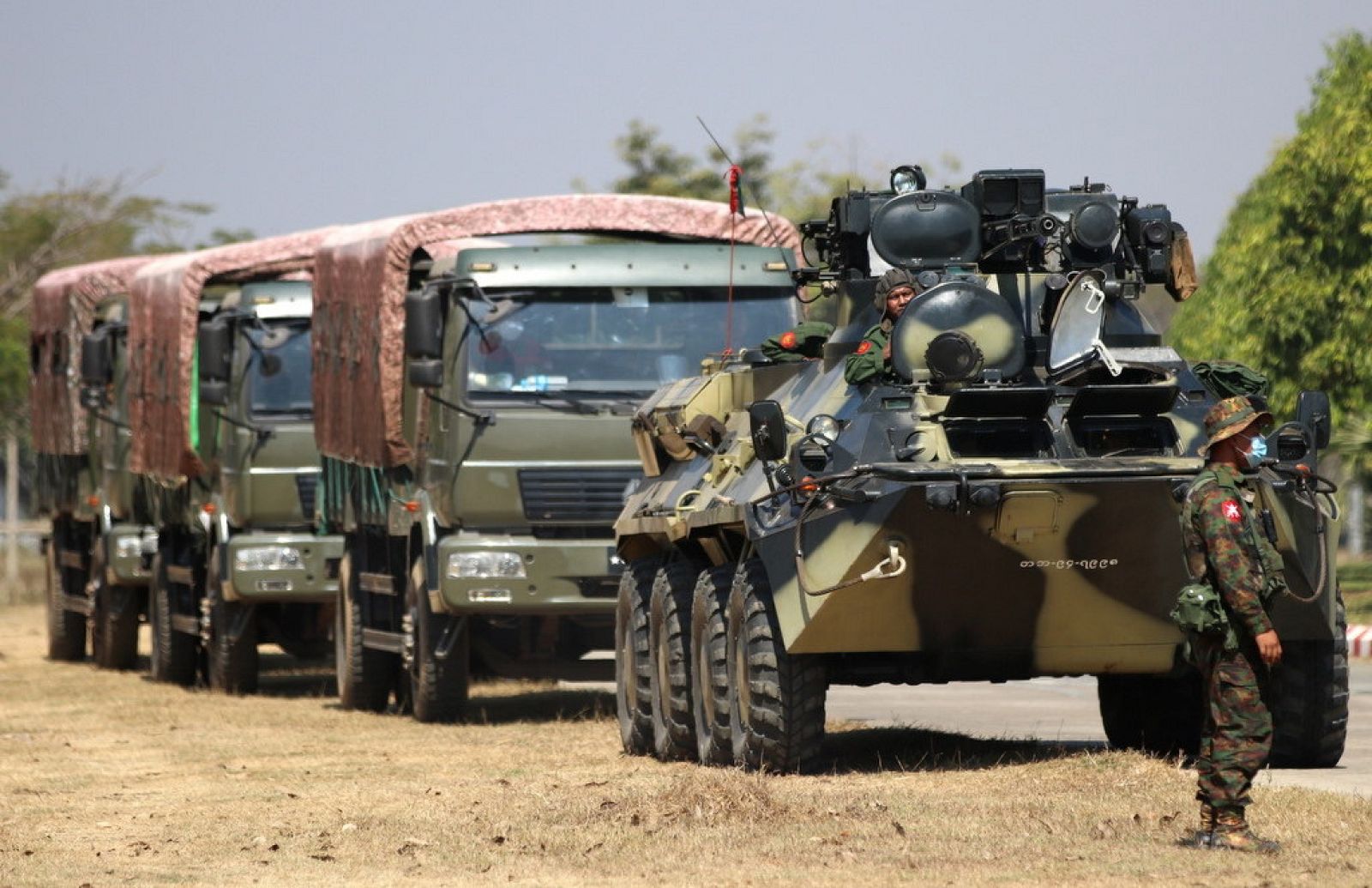 Los españoles que viven en Birmania aseguran que "no se esperaba para nada" el golpe de Estado