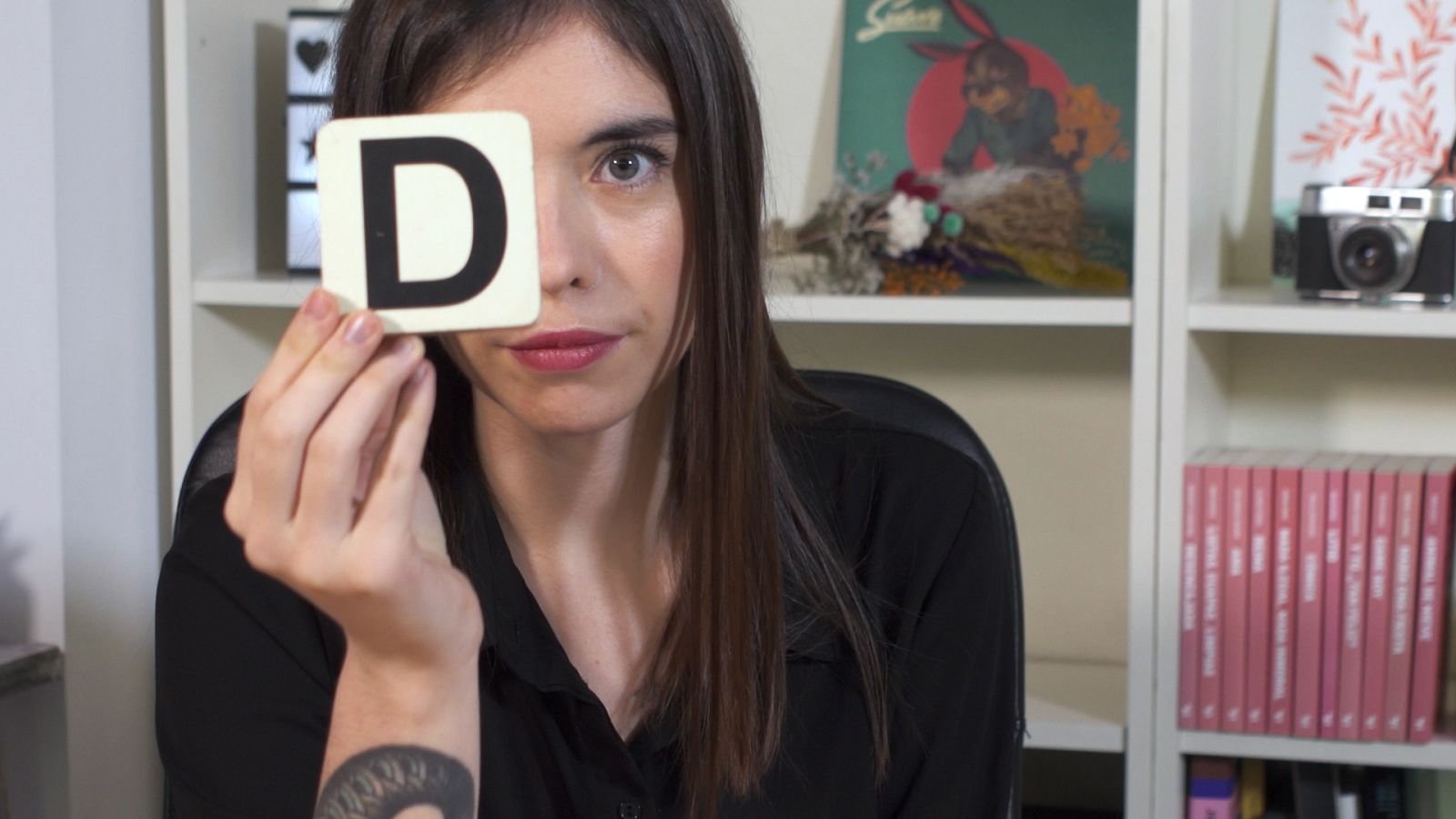 Luna Miguel y las escritoras silenciadas | Deslenguados