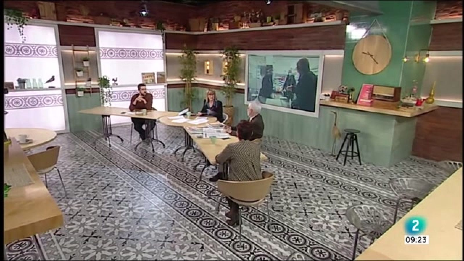 Cafè d'idees - Rosa Lluch, recursos 14-F i 'Hache'