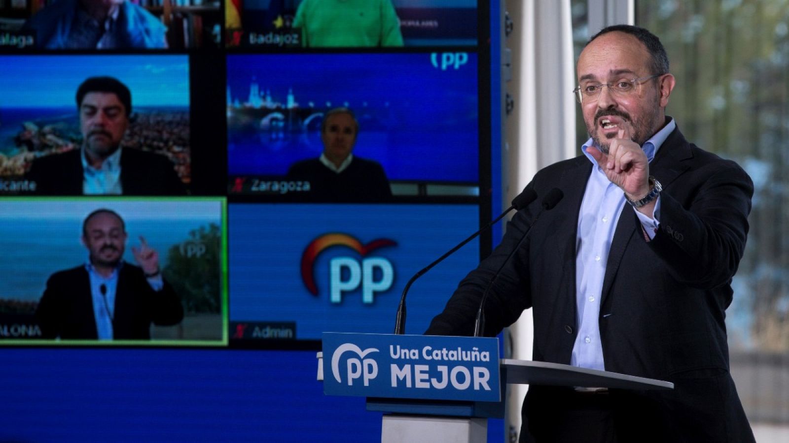 Alejandro Fernández (PP): "El cambio en Cataluña solo puede venir del PP, como pasó en Andalucía"