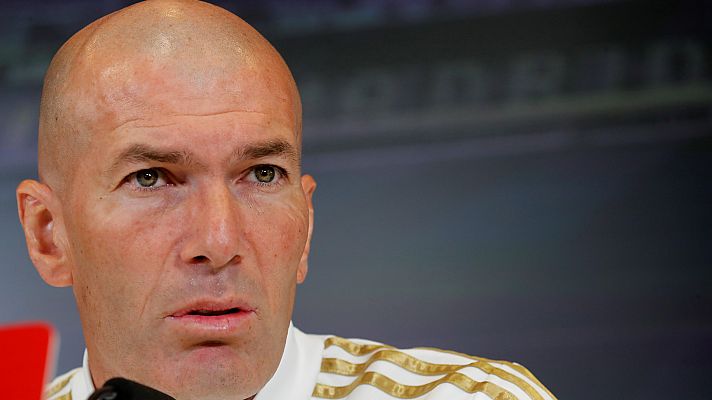 Telediario 1 - Zidane se enfada con la prensa: "Decídmelo a la cara"