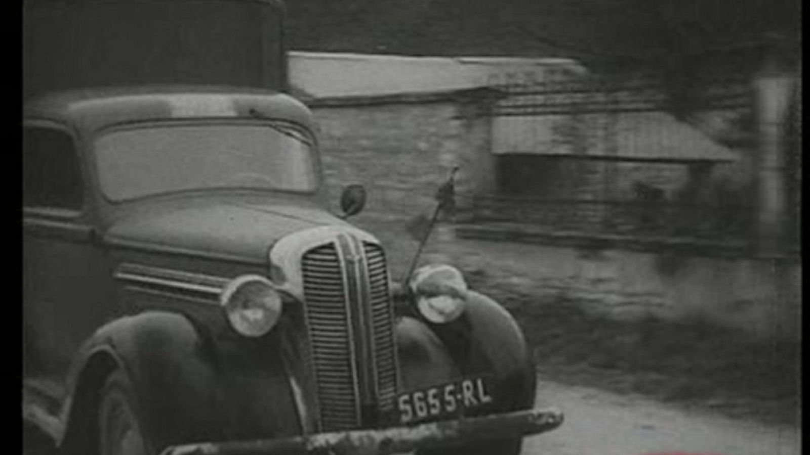 La guerra filmada - Resistir, vencer. Hacia el final de la guerra