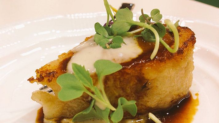  - Receta de papada de porc negre con espinacas y crema