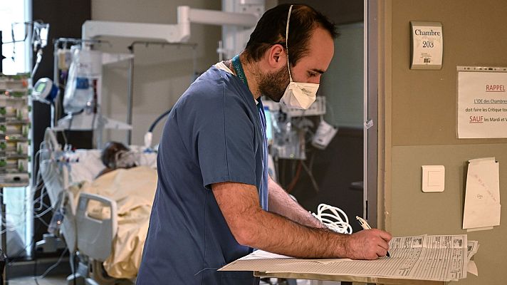 La tarde en 24h - Simón anuncia 479 casos de variante británica, 2 de sudafricana y 1 de la brasileña