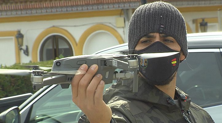 Comando Actualidad - Controlar 8 kilómetros de costa a vista de dron