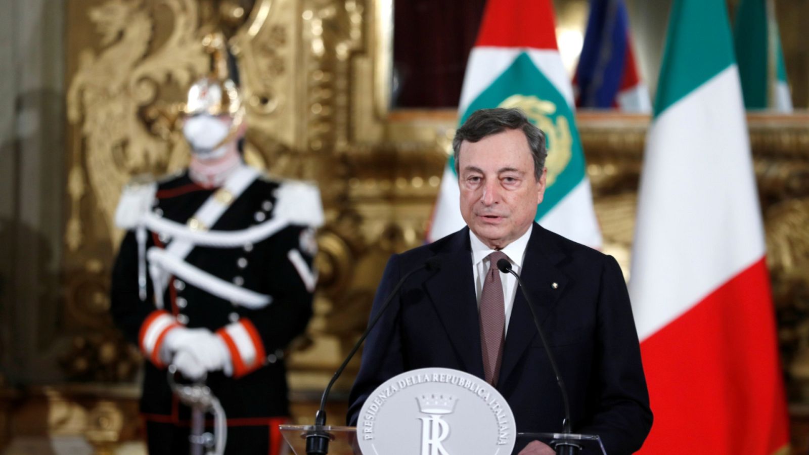 Italia | Draghi acepta formar Gobierno en Italia y presenta una lista de ministros formada por más políticos que técnicos - RTVE.es - Informativo 24h | Ver