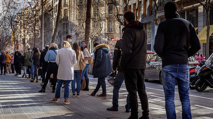 Telediario 1 - El Govern recomienda franjas horarias para votar con seguridad y llevar la papeleta de casa