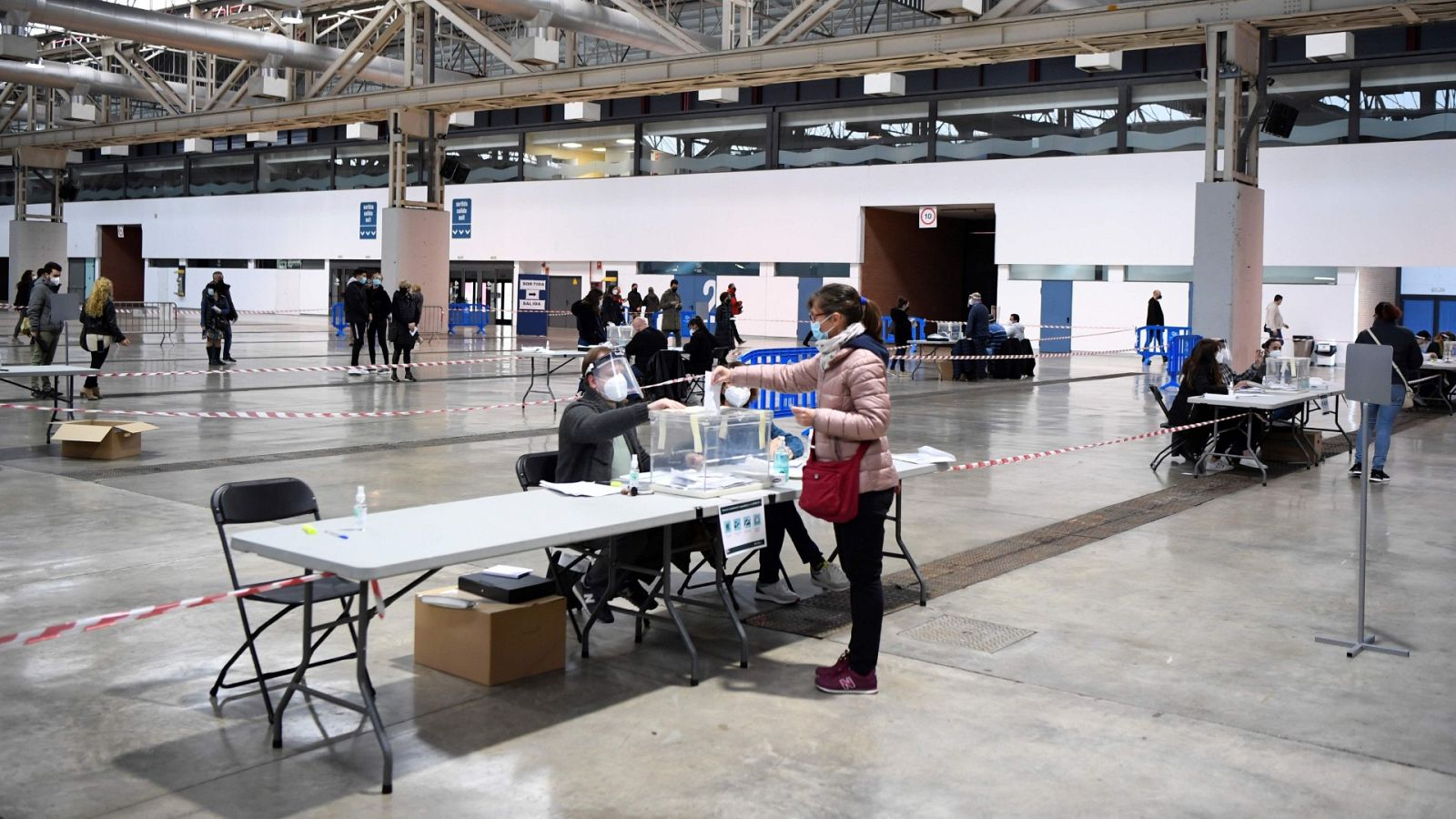 Cómo seguir en directo la jornada de las elecciones catalanas en RTVE