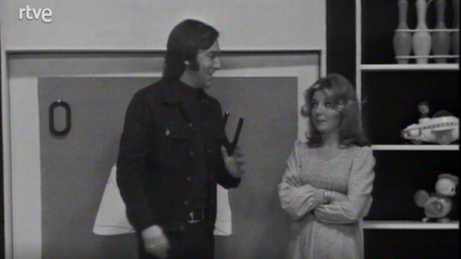 La casa del reloj - El sol y la luna (Parte 1)