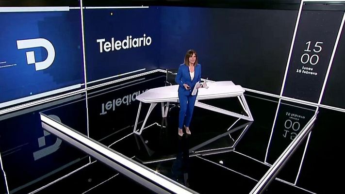 Telediario 1 - Los primeros minutos del nuevo Telediario: estrenamos sintonía, cabecera, decorado y rótulos