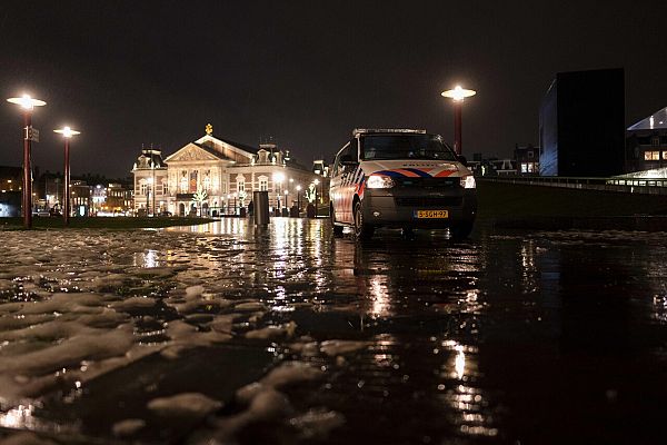 Telediario 1 - Países Bajos podrá mantener el toque