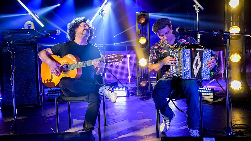 Joan Garriga i el Mariatxi Galàctic - Flor de primavera