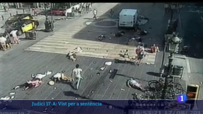 L'Informatiu - Els acusats "lamenten" els atemptats del 17-A i se'n desvinculen