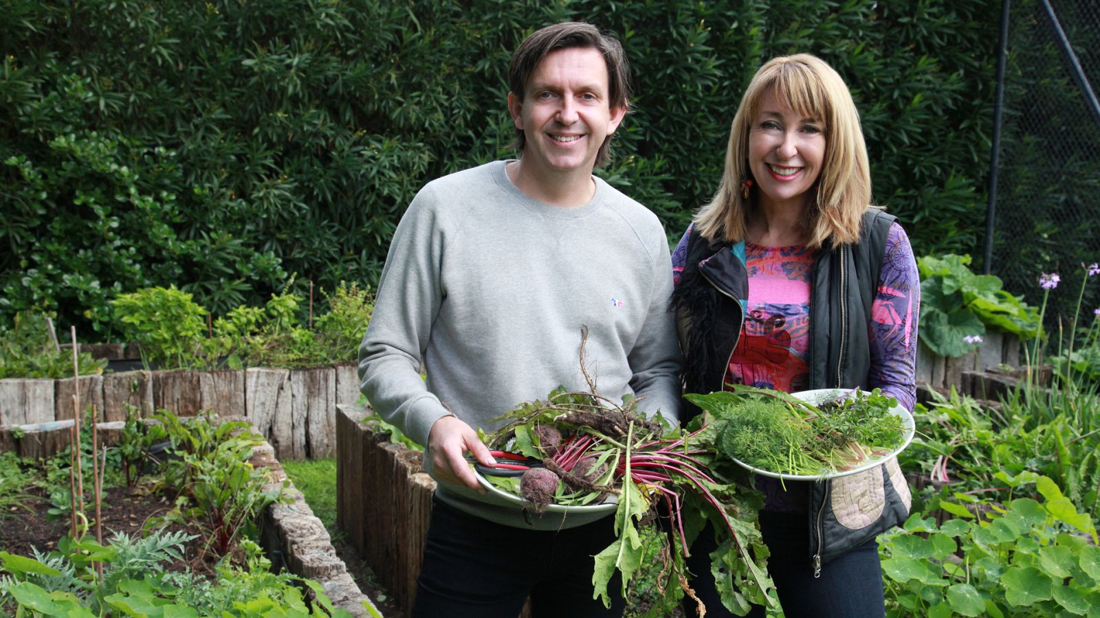 Expedición culinaria. Alimentos de la tierra - Hierbas y especias - Ver ahora