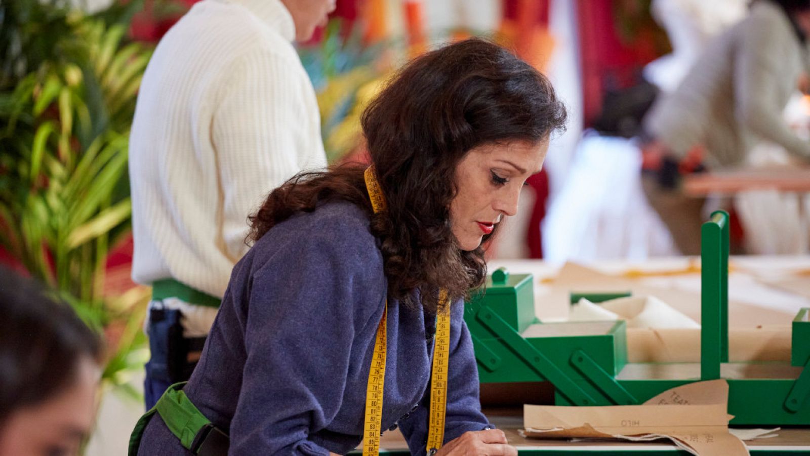 Mily pierde los nervios - Maestros de la costura | Ver