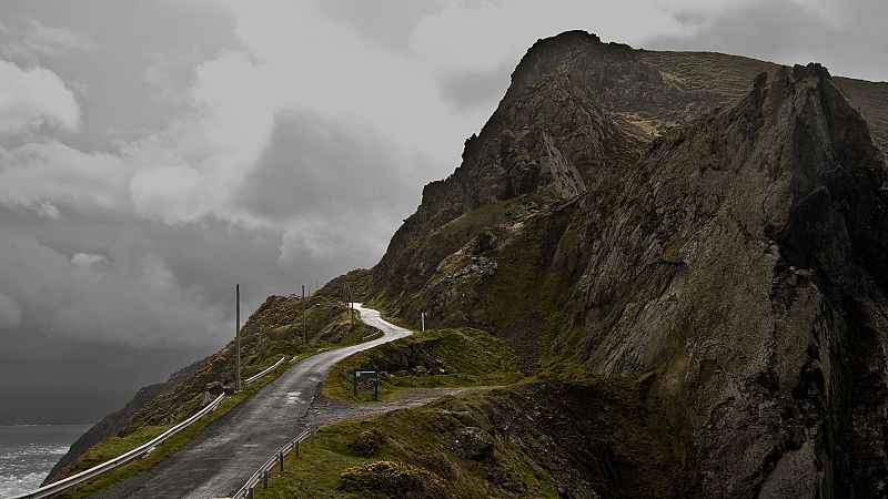 Aumento térmico en el noroeste peninsular y lluvias persistentes en Galicia - Ver ahora