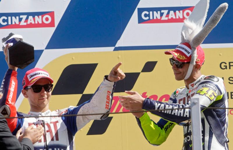 Rossi felicita a Lorenzo