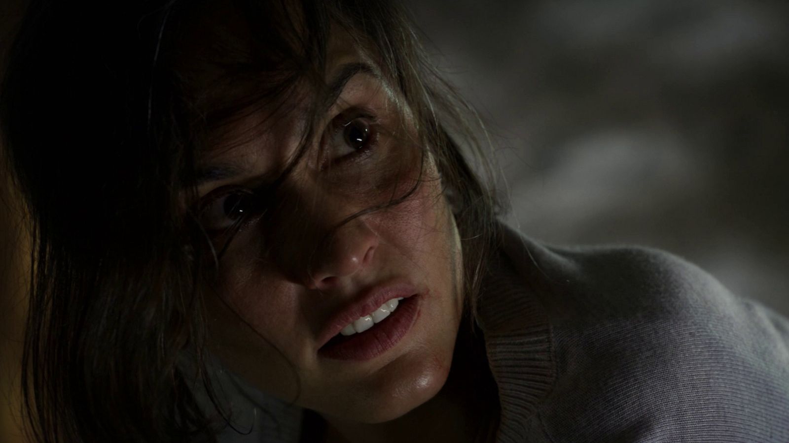 La caza. Tramuntana - Sara habla con su padre sobre Can Falgueres