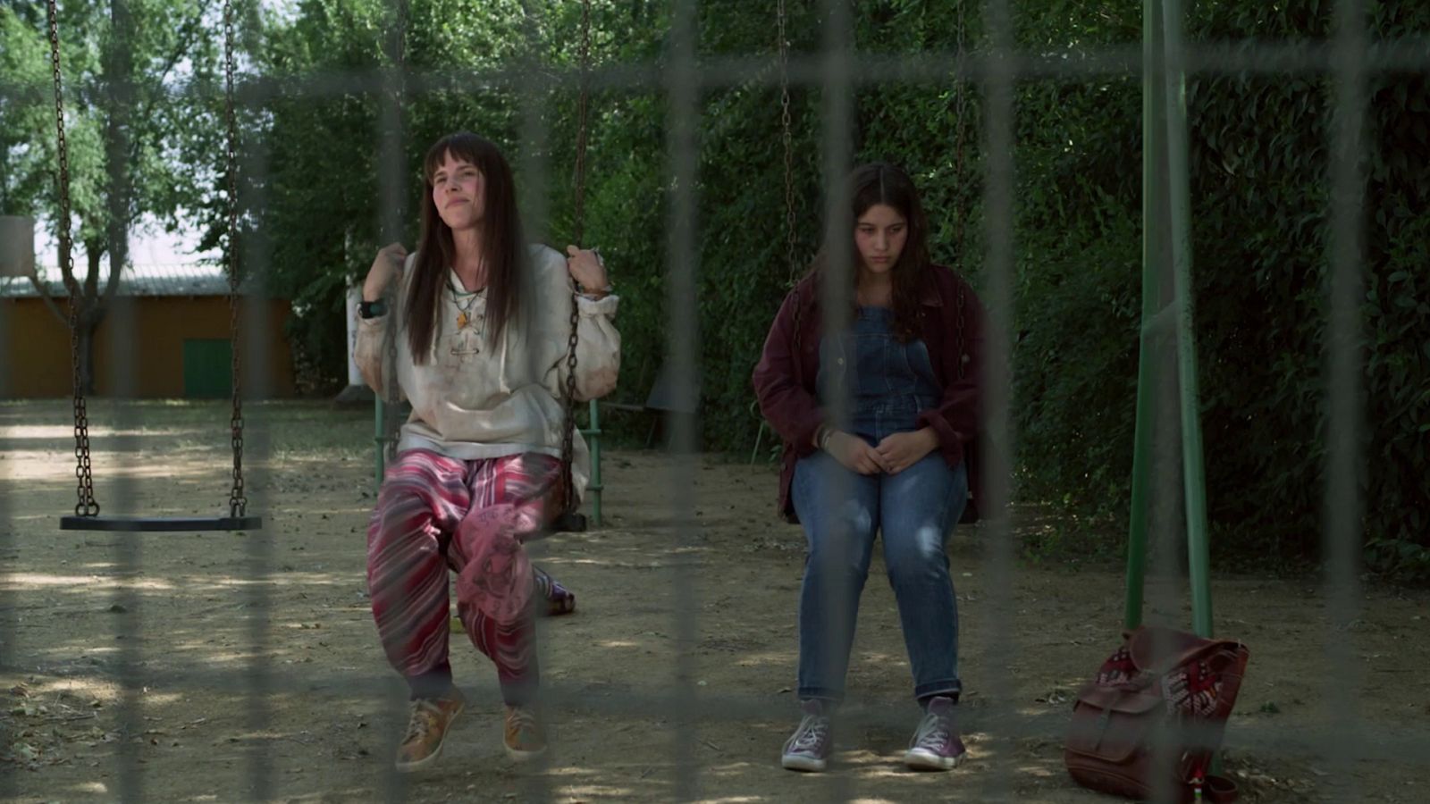 La caza. Tramuntana - Samiah se encuentra con Ester tras huir de Tramuntana