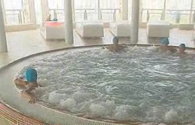 España Directo - SPA en la playa de la Concha