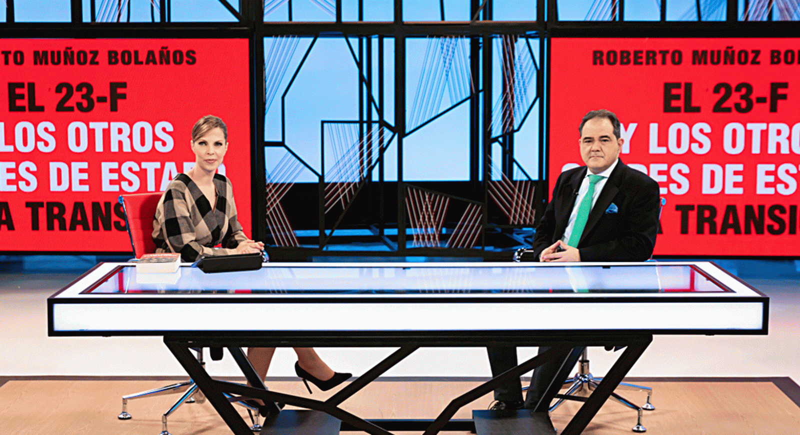 La aventura del saber 23F y golpes de Estado transicion Roberto Muñoz Bolaños #AventuraSaberHistoria