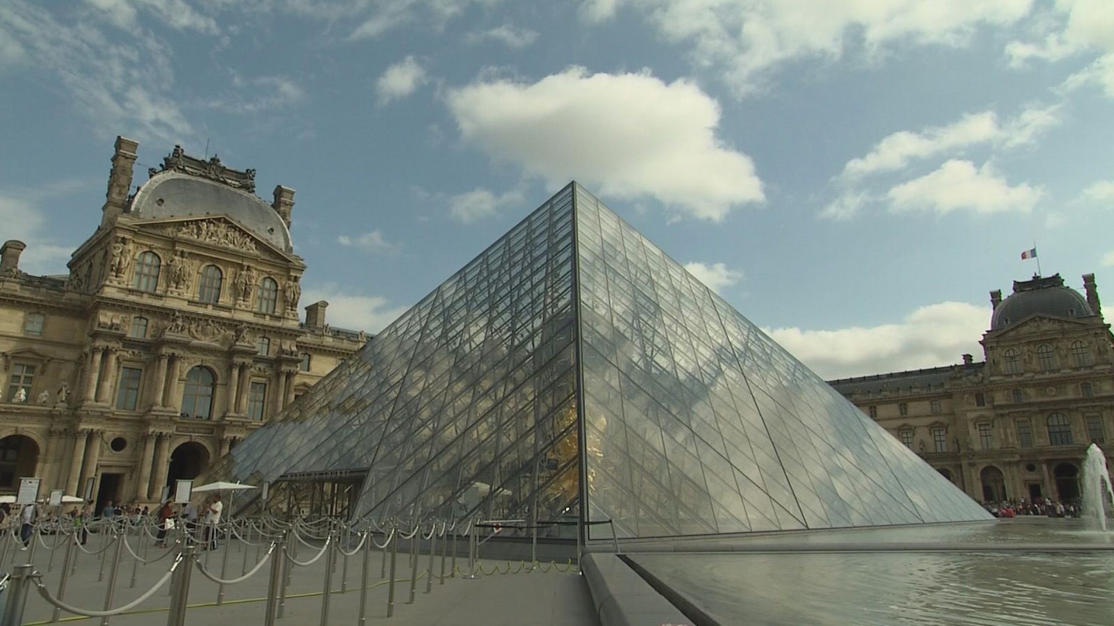 Somos documentales - El Louvre desde dentro - ver ahora