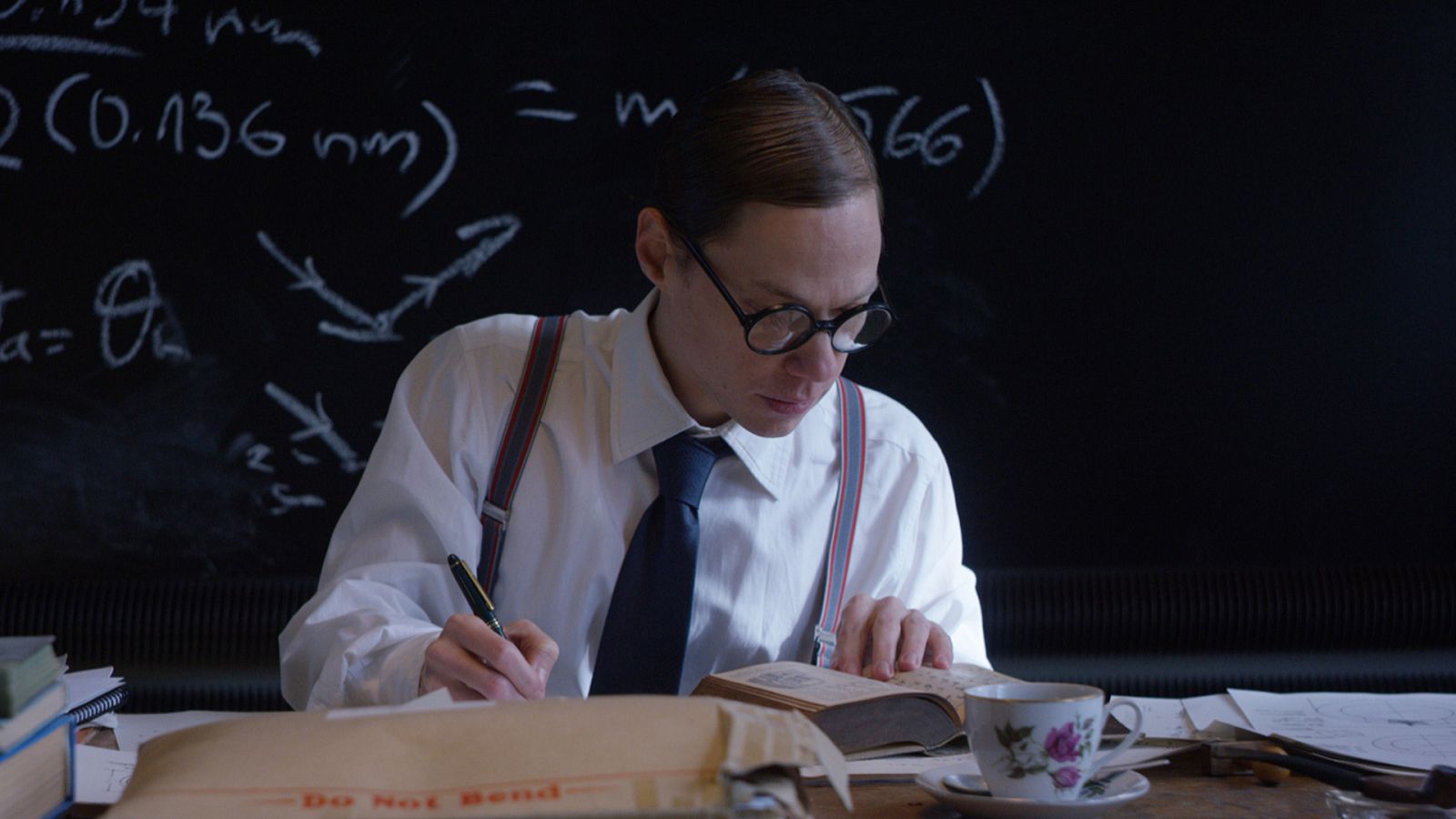 Espías de guerra - Episodio 4: Los espías de la bomba atómica - Ver ahora