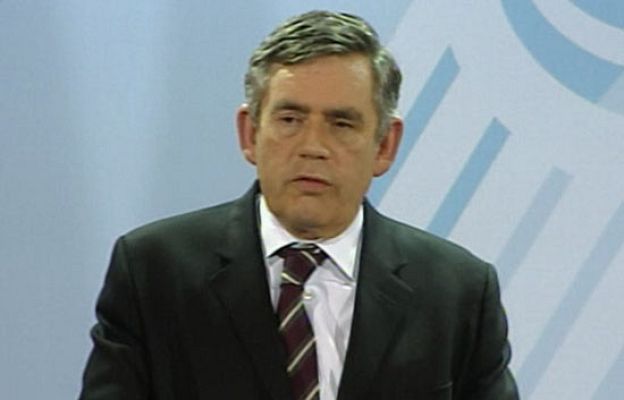  - Con las víctimas del IRA