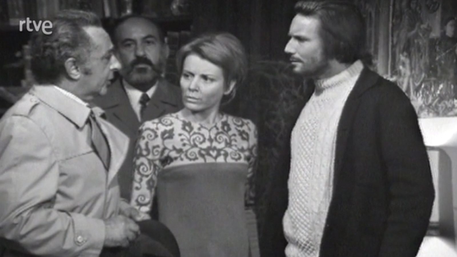 A través de la niebla - Tres bolitas de ámbar - A través de la niebla | Ver