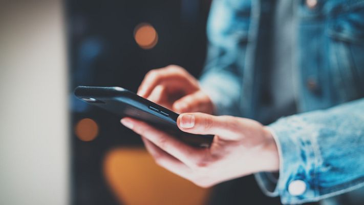 Telediario 1 - Onlyfans, el éxito de la plataforma pese a las críticas de que normaliza el porno y cosifica a la mujer