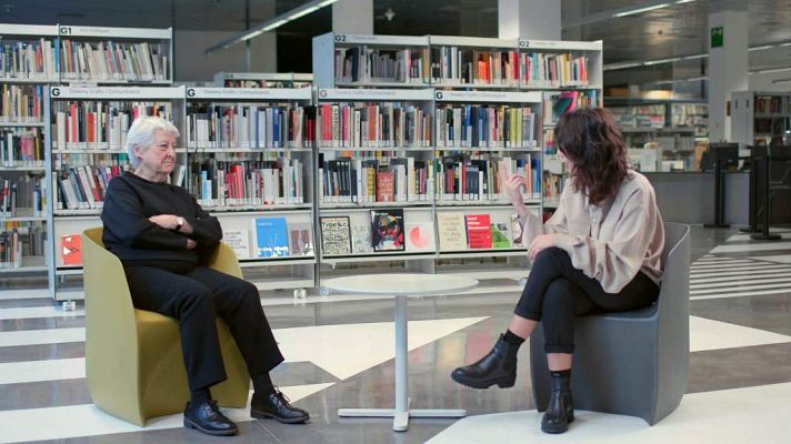 Helvètica - Disseny Gràfic