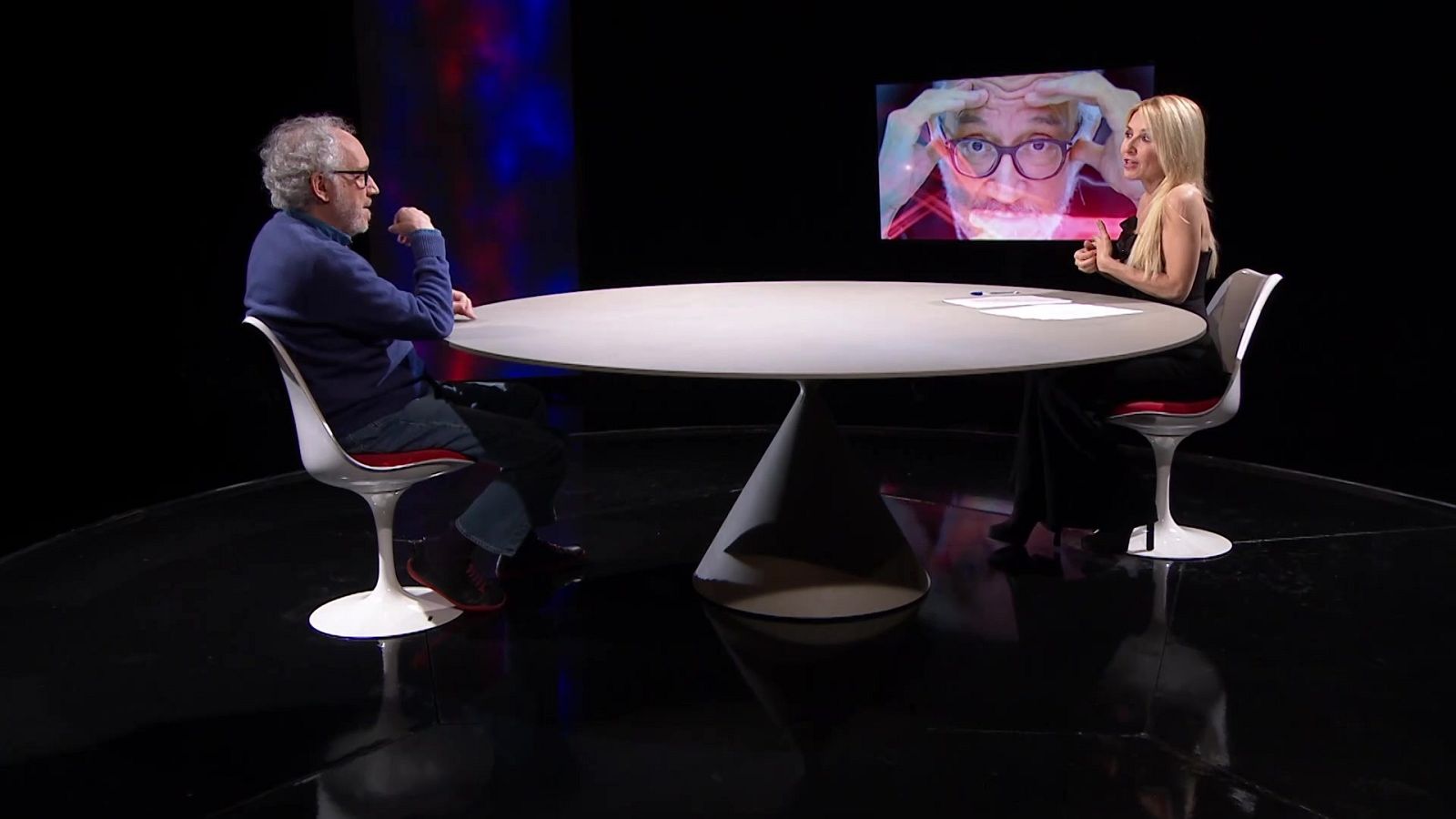 Versión española - Coloquio: La montaña rusa - ver ahora