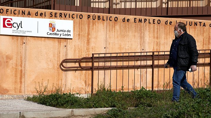 Telediario 1 - El 25 % de los parados tiene más de 50 años