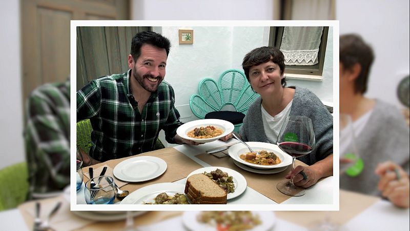 Aquí la Tierra - ¡Eva Hache ya es Terrícola de Honor!