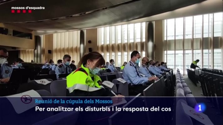 L'Informatiu - El major dels Mossos convoca a més de 200 comandaments policials