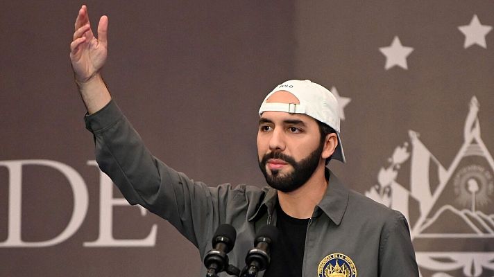 Telediario 1 - Bukele amplía su poder en El Salvador con la victoria de su partido en las elecciones legislativas