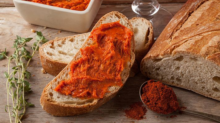 Aquí la Tierra - La sobrasada de miel: una curiosa y rica combinación