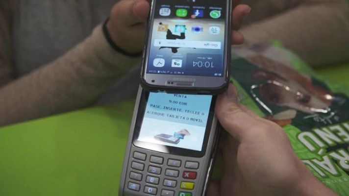 Universo UNED - La sociedad sin efectivo (1)